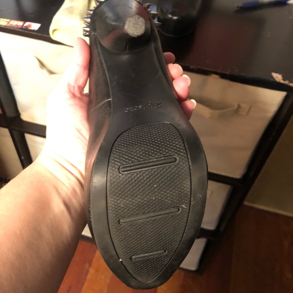 Zigisoho ‘SLY’ Heels with Spikes - Picture 7 of 8